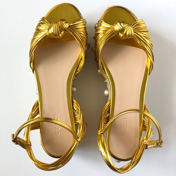 GUCCI GOLD LEATHER ESPADRILLES - BRAND NEW IN BOX! - Picture 3 of 8